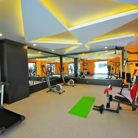 Lovely 2+1 Apartment, A Few Meters From The شقة *